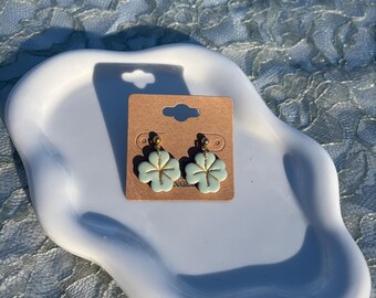 Kleeblatt Ohrringe: St Patrick's Day Schmuck aus Polymer Clay