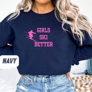 Ski Sweatshirt, Ski wie ein Mädchen Shirt, Ski fahren Shirt, Frauen, Kinder Ski Pullover, Ski Urlaub Kleidung, Ski Kleidung, Geschenke für Skifahrer