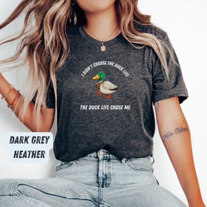 Funny Shirt for Duck Lovers - Cute Farm Life Apparel - Quirky Gift for Bird Enthusiasts & Animal Lovers - Comfortable Outdoor Wear