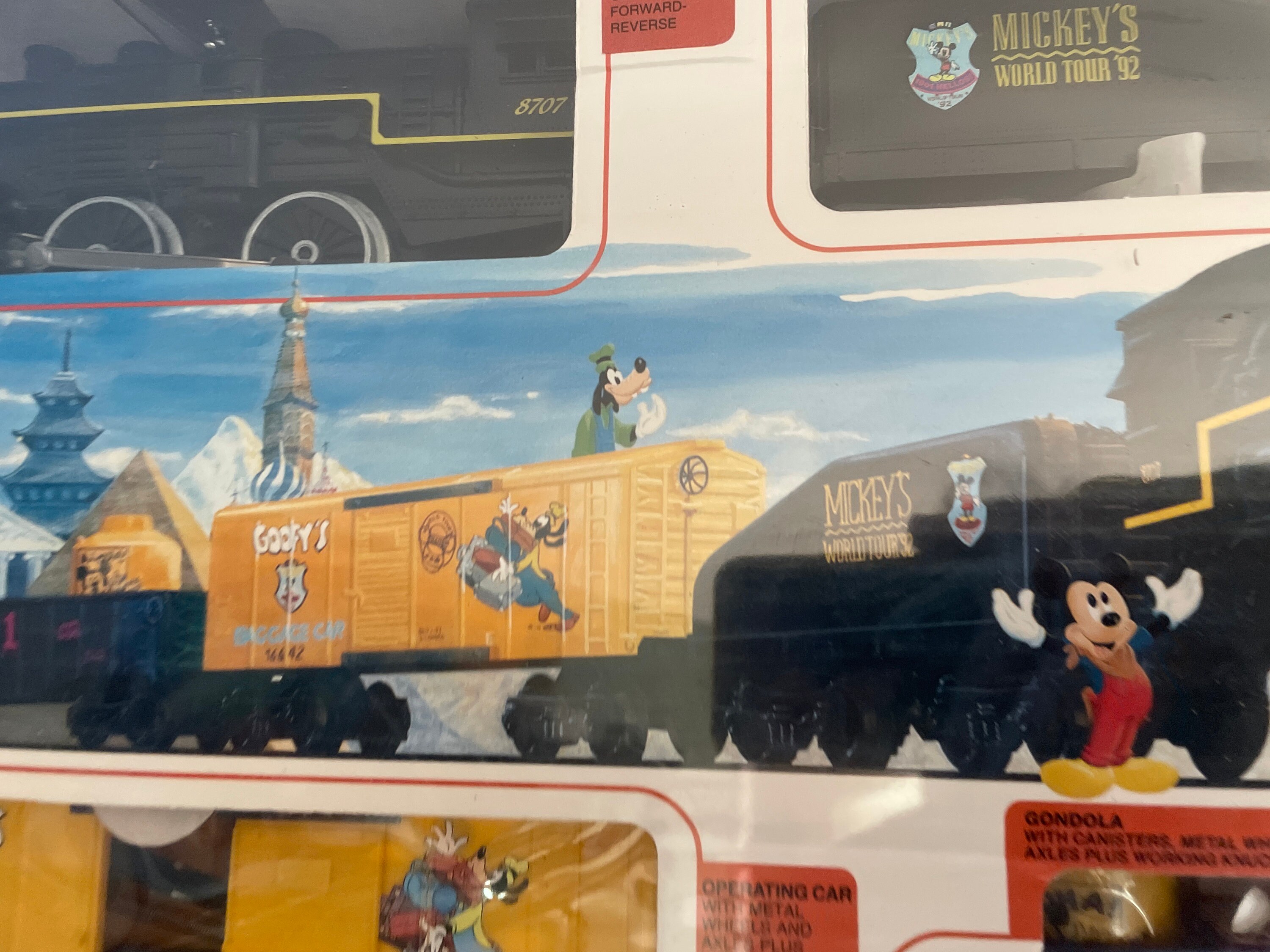 Lionel Mickey's World Tour Train - Etsy