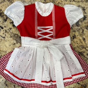 Dirndl de Oktoberfest Parte 2 imagen 15