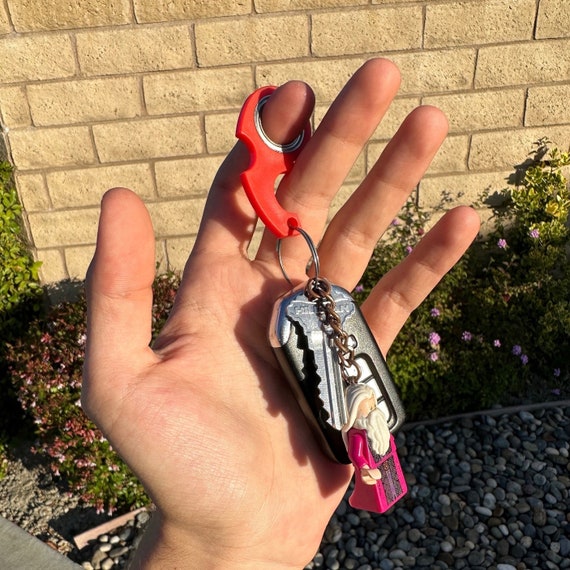 Karambit Spinner Style Fidget Spinner Keychain, Anti Anxiety Toy
