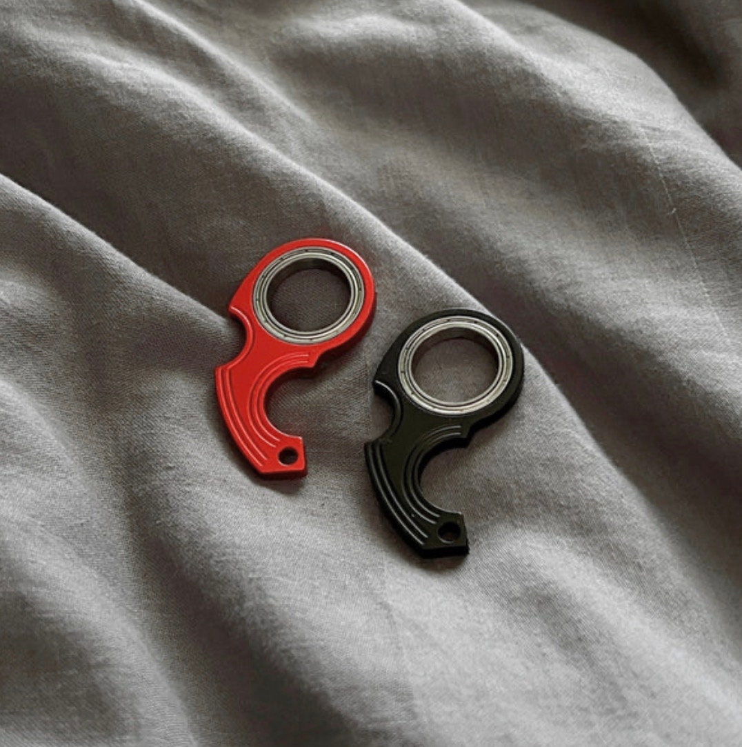 Spinner Keychain, Embroidered patches manufacturer