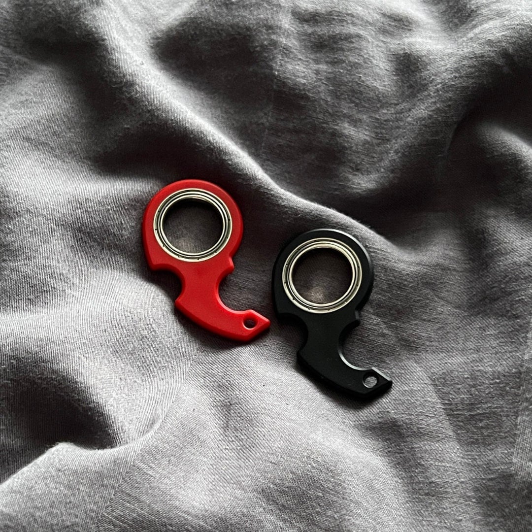 Spinly Fidget Keychain RED Edition Key Spinner for Cool Moves Karambit  Style Keychain 