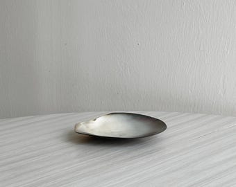 Mother-of-pearl trinket tray, polished pearl oyster shell, 1970s / vintage jewelry display, boho chic folk soap dish, tiki Hawaiian style