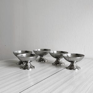 5 stainless steel footed bowls in the Letang Remy style, French manufacturing, metal tableware, stainless steel bowls, dessert service, vintage gift