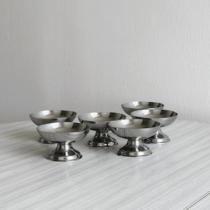 Set of 6 vintage stainless steel dessert bowls, retro ice cream bowls, antique tableware, chic dessert service, bistro style