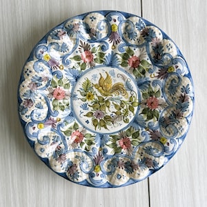 Large decorative dish hand painted with floral and bird motifs, wall decoration, functional dish, large plate, fruit basket