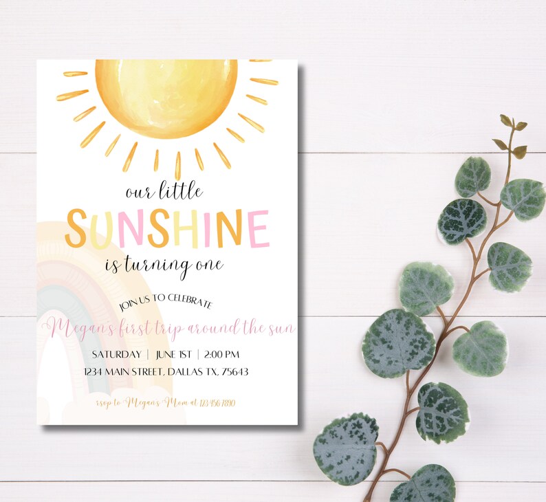 Mall för inbjudan till SOLSKEN 1-ÅRS FÖDELSEDAG, Vår lilla solskensfödelsedag, Du är min solsken, Inbjudan till första resan runt solen, Solfödelsedag bild 2