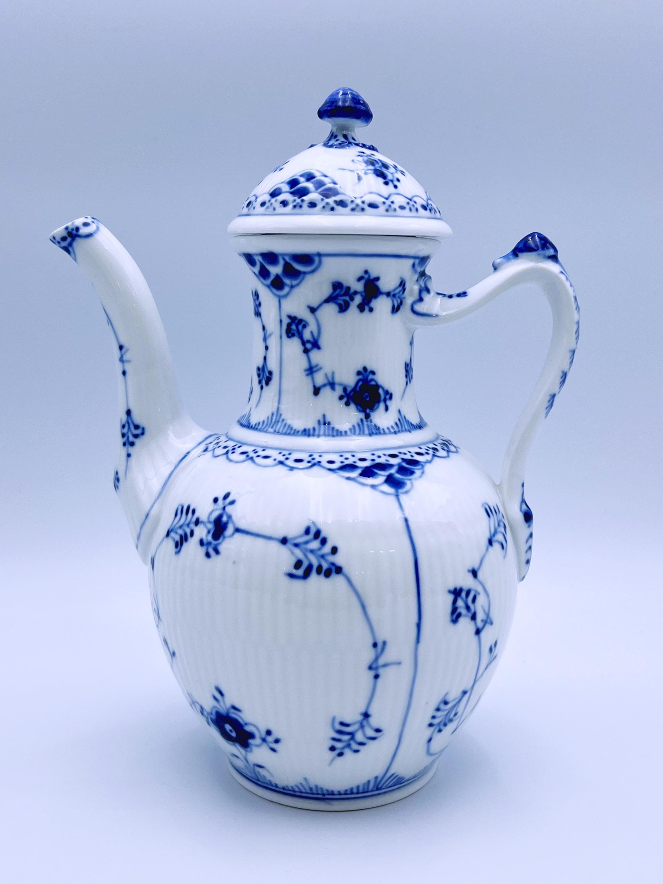 1960年代のロイヤルコペンハーゲン ブルーフルーテッド コーヒー