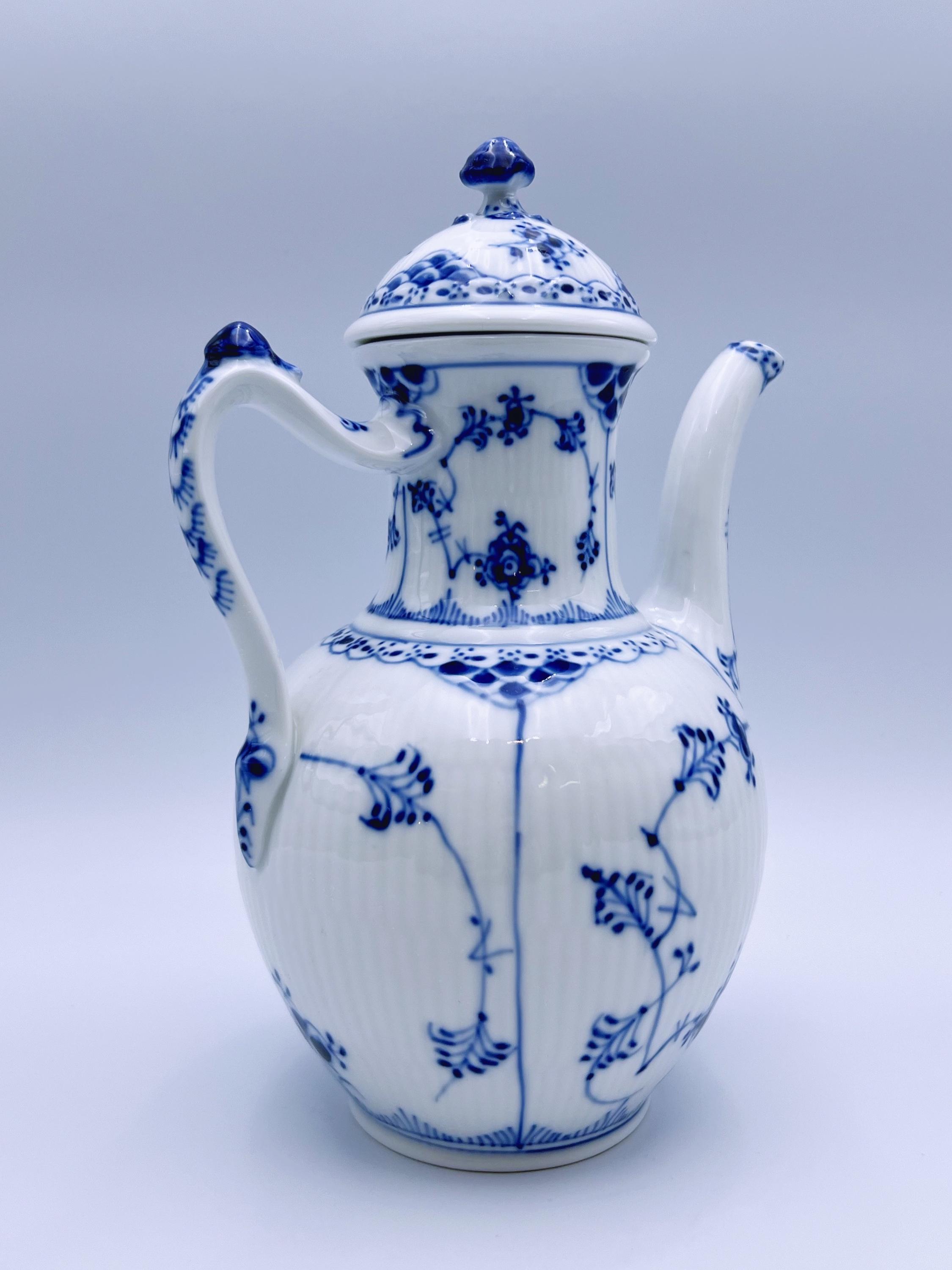 1960年代のロイヤルコペンハーゲン ブルーフルーテッド コーヒー