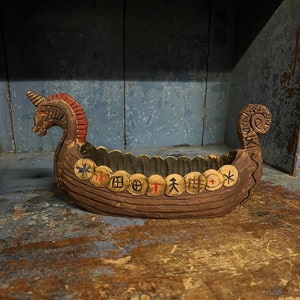 Unique Norwegian Viking ship kjenge, Handcrafted Scandinavian folkart folk art from Norway farmhouse style, Christmas gift, Collectible