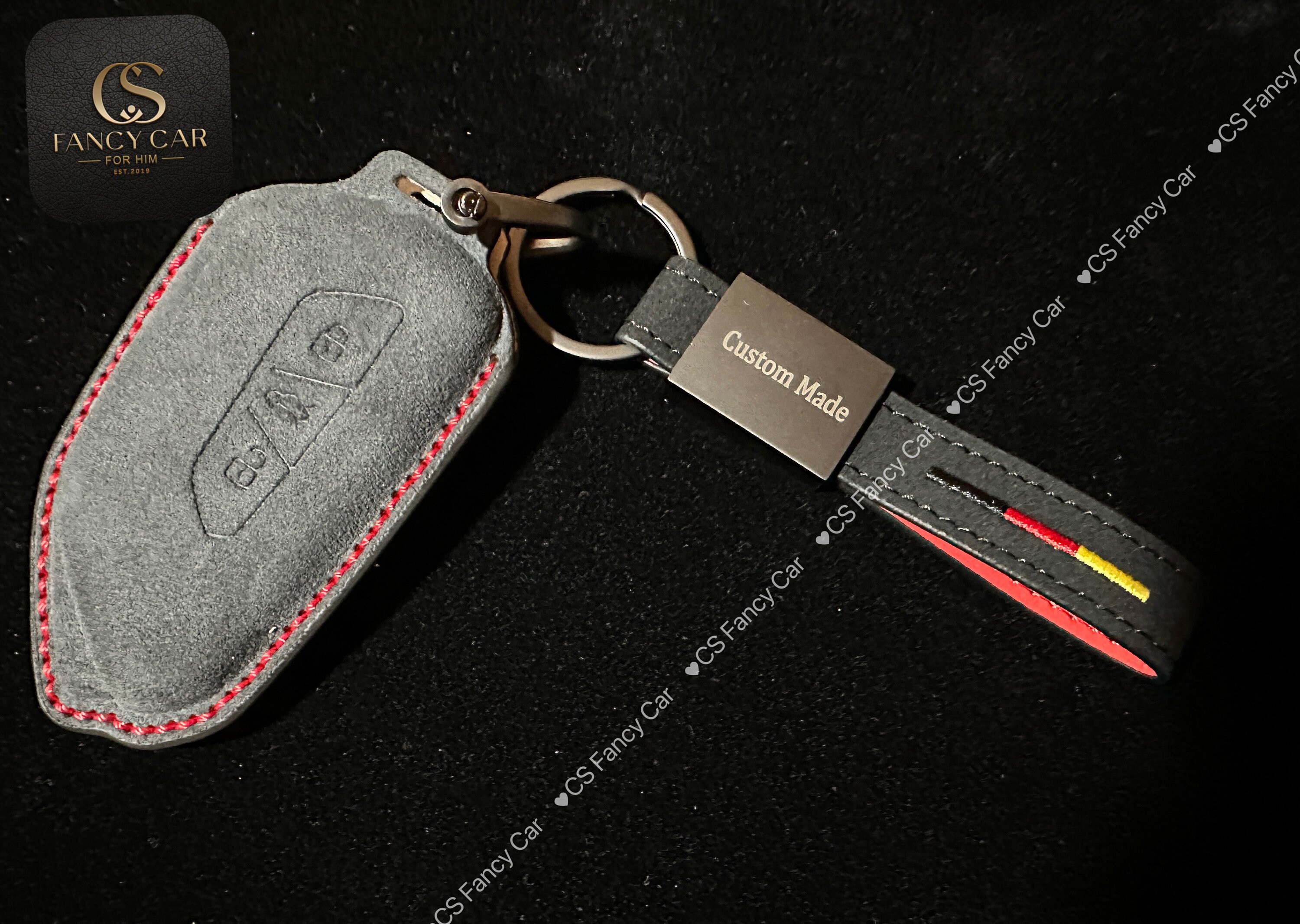 Alcantara key cover (LEK76) for Volkswagen, Skoda, Seat keys incl. keychain  - black