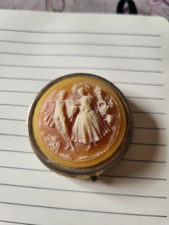 Vintage Cameo pill box - cream and gold - image 1