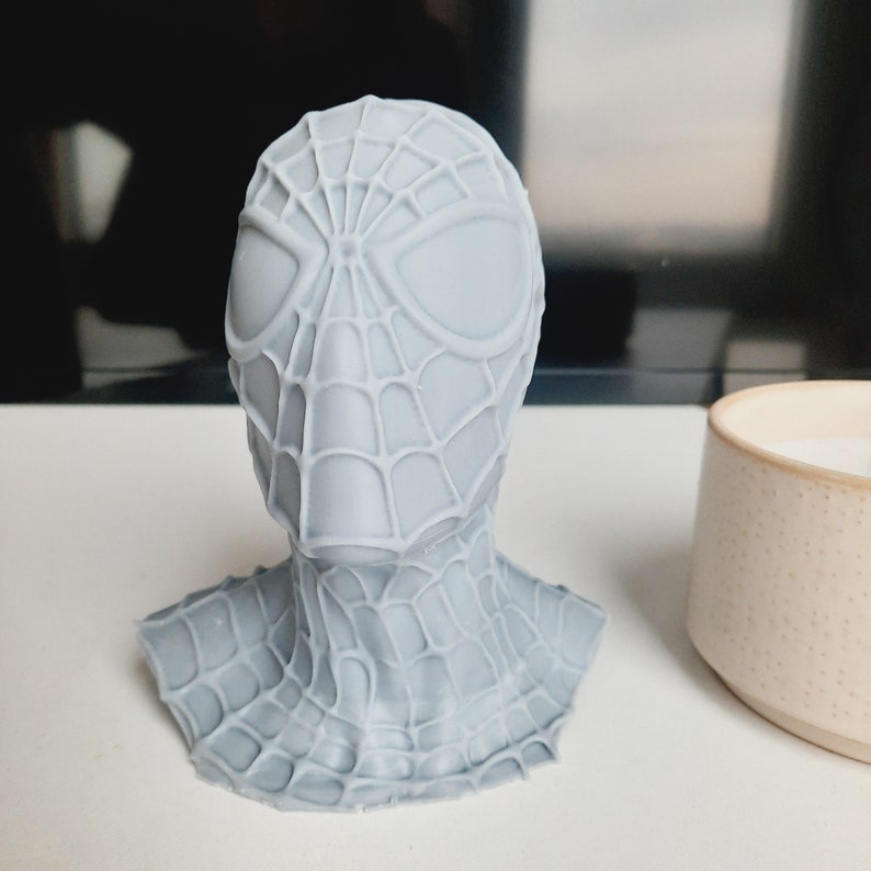 Spiderman-figur | 3D-tryckt staty handmålad | Spiderman-byst bild 10