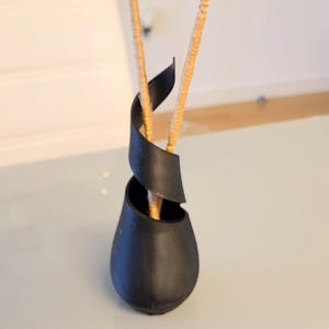 3D Printed Vase Modern Vase for Flowers |  Nordic Vase Decor | Aesthetic Vase | Gifts for Birthdays, and Housewarmings