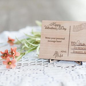 Postal de madera de San Valentín de 9" x 6" - Regalo personalizado - Regalo de San Valentín - Tarjeta de amor personalizada - Letra de madera - Regalo para él - Regalo para ella