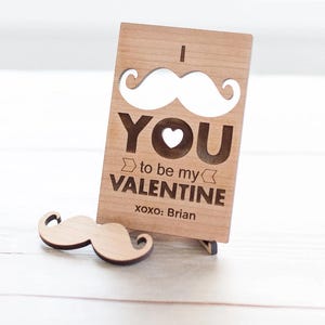 Holz Schnurrbart Postkarte-Valentinstag Geschenk-Customized Liebe Karte-Holz Buchstabe-Geschenk für Ihn-Geschenk für Sie-Graviertes Holzschild 10x15