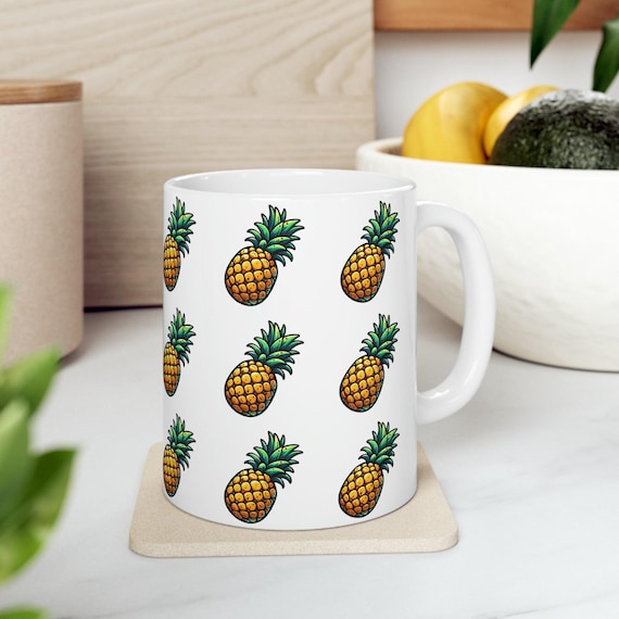 Ceramic Coffee Mug: Pineapples Print - Microwave and Dishwasher Safe