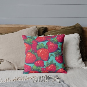 Cojín con estampado de fresas - Colores vibrantes, diseño a doble cara