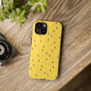 Bee Phone Case: Floral Pattern, Durable Lexan Plastic