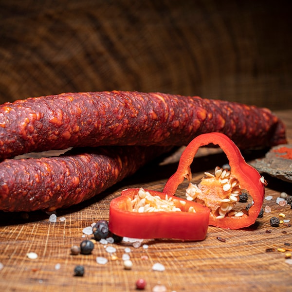 Langolt-Kolbász | ungarische Knacker | ungarische Wurst Spezialität | eigene Produktion | hungary food | Salami | 260 g