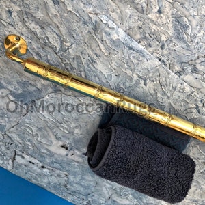 Barre de serviette en laiton pour salle de bain - Tige de serviette gravée à la main - Barre de serviette en laiton pour salle de bain.