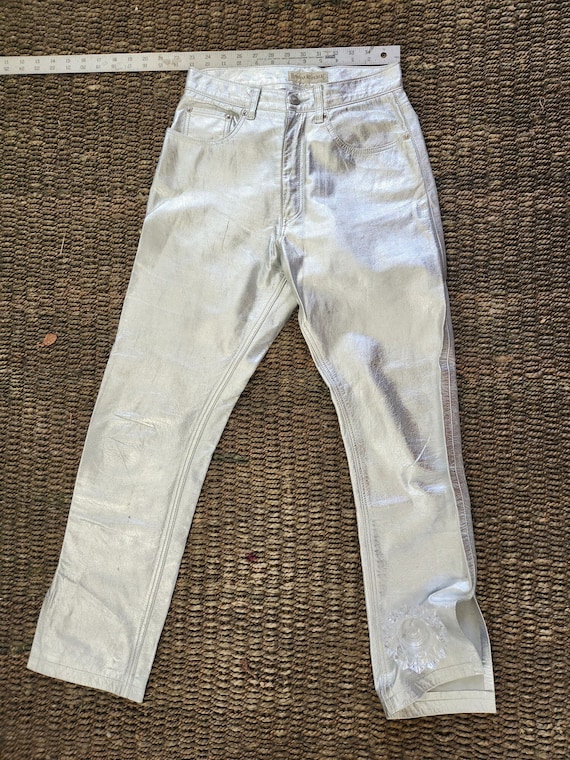 Silver Metallic Leather Wedgie jeans vintage Banan