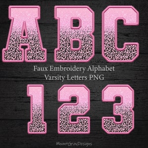Peut inclure: Lettres et chiffres de l'alphabet universitaire en faux broderie rose et noir avec un motif léopard. Faux Embroidery Alphabet Varsity Letters PNG.
