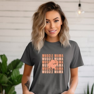 Koszulka Muscle Mama, koszulka Gym Mama, Mama's Muscles, prezent dla miłośnika siłowni, koszulka Peach.