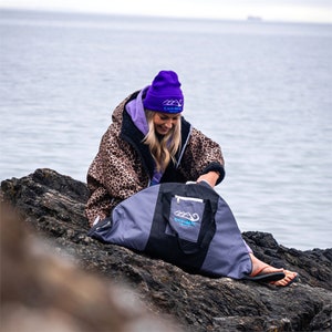 Cosimac Cosi Mat Bag / Bolsa plegable portátil para cambiar la playa, bolsa acolchada impermeable para kit húmedo, traje de baño mojado, cambio de surf, embarque, kayak imagen 3