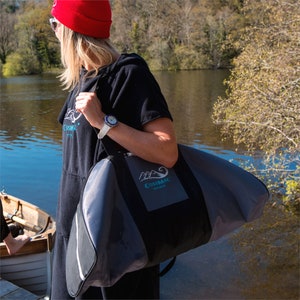 Cosimac Cosi Mat Bag / Bolsa plegable portátil para cambiar la playa, bolsa acolchada impermeable para kit húmedo, traje de baño mojado, cambio de surf, embarque, kayak imagen 4