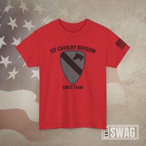 T-Shirt con Logo Cavalleria Americana 1st Cavalry Division