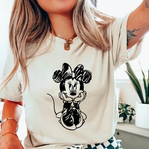 Chemise Minnie, chemise Minnie Silhouette, chemise Disney pour femme, croquis classique mignon T-shirt Minnie vintage, chemise de voyage Disney, chemise Minnie rétro