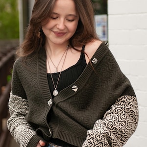 Machine Knitting Pattern Cardigan · Slip Stitch · Brother · Silver reed · PDF with Video Tutorials · Sizes XS–XL