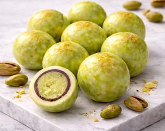 Bolitas de mazapán de pistacho | Dulce gourmet, regalo elegante, dulce de lujo