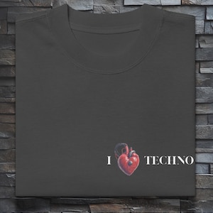 I Herz Techno T-Shirt | Mechanisches Herz mit Lautsprecher & Kabel-Design | Übergroßes verblasstes Vintage T-Shirt | Musik Festival Essential | Rave Outfit