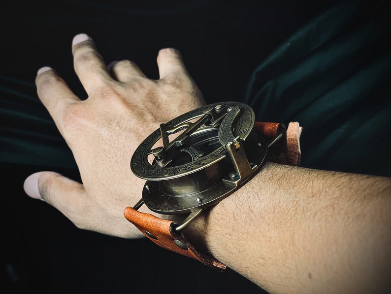 Handmade Nautical Wrist Compass Sundial Watch, Vintage-Style Watch, Antique-Style Compass, Husband Gift, Collectible, Nautical Gifts,  US Independence Day sale