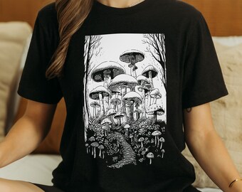 Mushroom Forest T-shirt / Witchy Cottagecore Style Fungi Tee Shirt / Forest Goblincore Wildlife lover Tshirt / Witch Core Screen Print