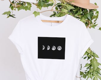 Moon phases Shirt T-shirt Aesthetic Soft Unisex Tee / Star Gazer Astrology Lover Gift Night Sky tshirt / moonlight, night Tee