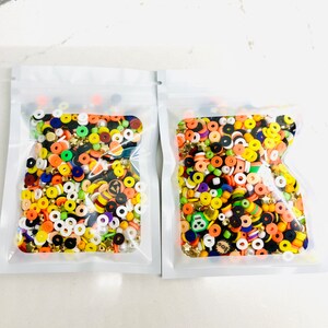 Halloween bead confetti