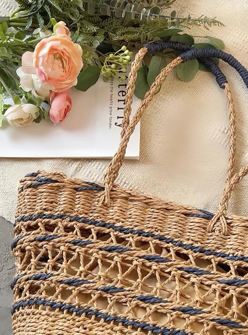 Blårandig vävd tygväska med halm, axelväskor, fransk lantmarknad, sommar, strand, semester, handväskor, stor kapacitet, pappersfiberhandväska bild 7