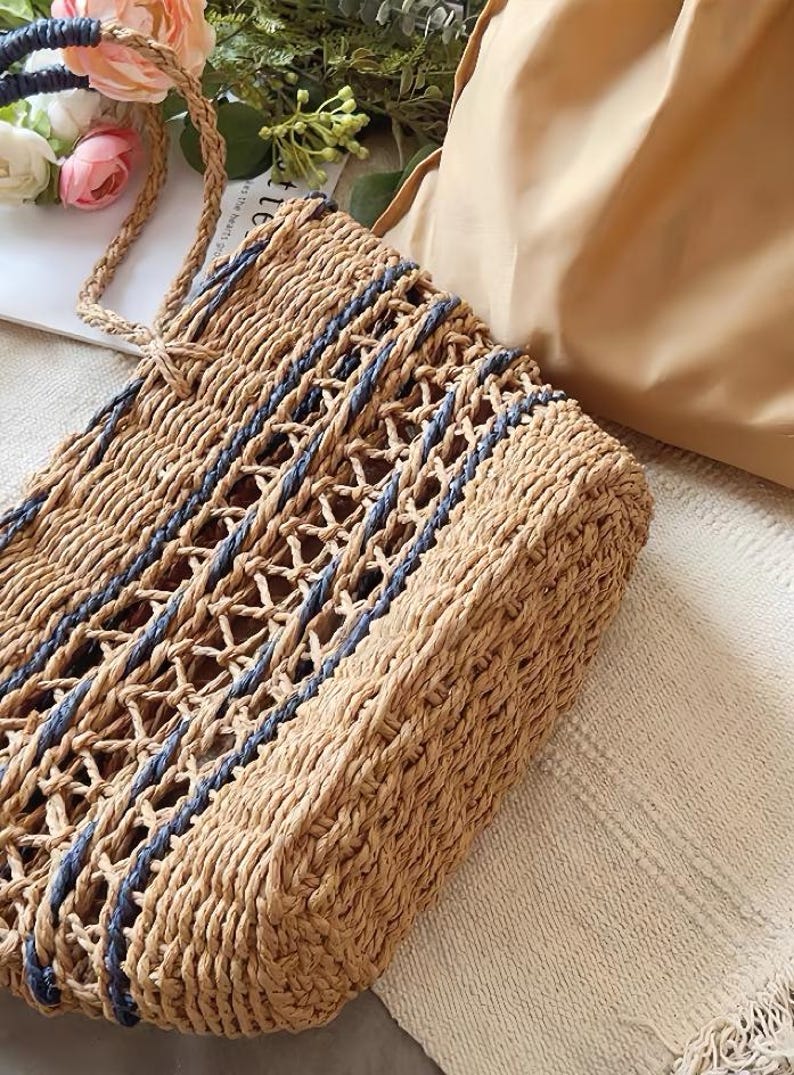 Blårandig vävd tygväska med halm, axelväskor, fransk lantmarknad, sommar, strand, semester, handväskor, stor kapacitet, pappersfiberhandväska bild 9