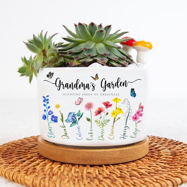 Personalized Grandma's Garden Plant Pot, Mom's Garden, Custom Birth Month Flowers Mini Plant Pot, Mothers Day Gift for Grandma, Flower Pot