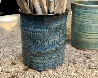 Stoneware Large Utensil Holder Wheel Thrown Navy Blue Ceramic Crock Handmade in Florida Dishwasher Safe Caddy Pottery 6” Nautical Coastal