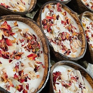 Coconut Vanilla Candle, Handmade Candle, Coconut Shell Candle, Flower
