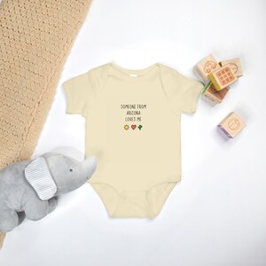 Someone from Arizona Loves Me Baby Bodysuit Natural - Arizona Baby Gift One Piece