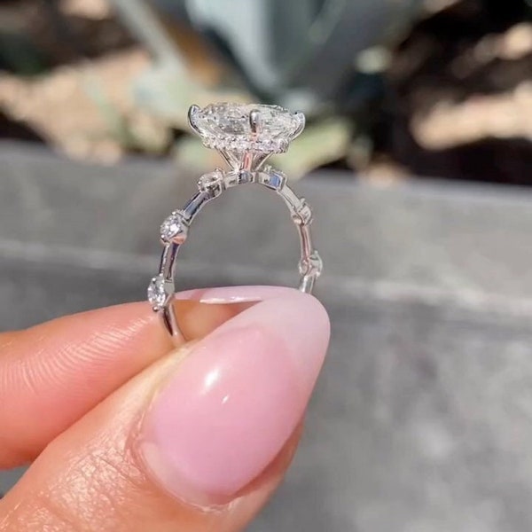 Vintage Hidden Halo Engagement Ring, 3ct Oval Moissanite Ring for Women, 10k/14k/18k White Gold Distance Diamond Ring, Floating Wedding Ring