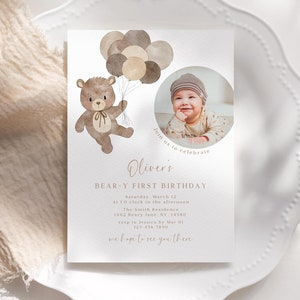 Invito stampabile per il primo compleanno di Beary, invito minimalista Boho per il primo compleanno di un bambino e una bambina, invito con foto di un orsetto, modello Canva modificabile
