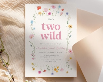 Invitación de cumpleaños con flores silvestres: Dos flores silvestres bohemias, plantilla editable de Canva